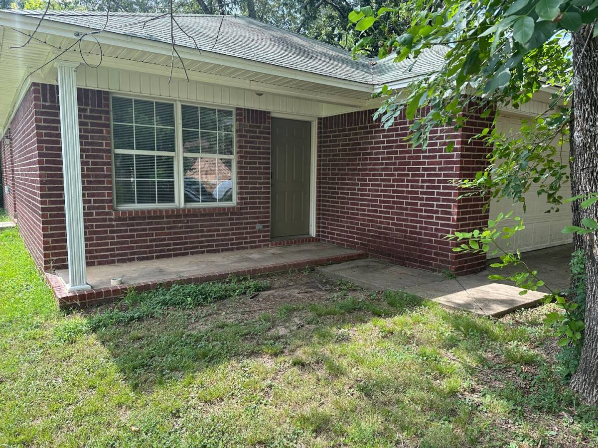House for rent at 1118 S Ithaca, Russellville, AR 72801