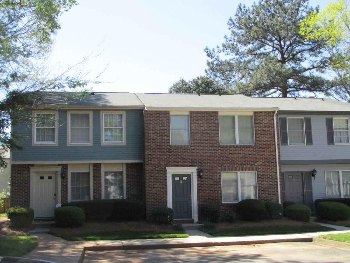Townhouse for rent at 1211-C Scaleybark Rd, Charlotte, NC 28209