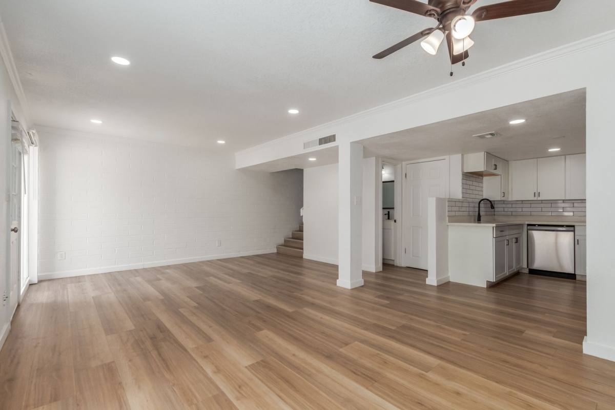 Apartment for rent at 1804 W Tuckey Lane, Phoenix, AZ 85015