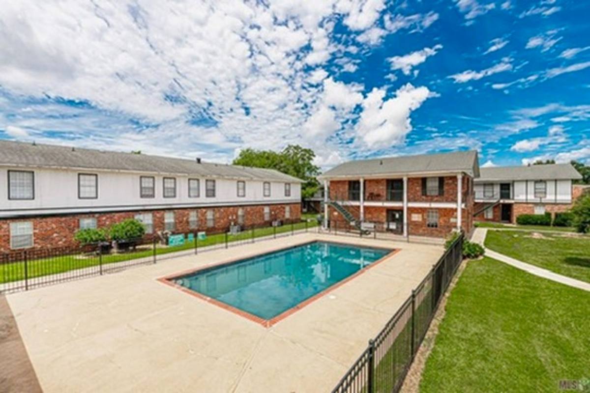 Condo for rent at 3030 Congress Blvd, Baton Rouge, LA 70809