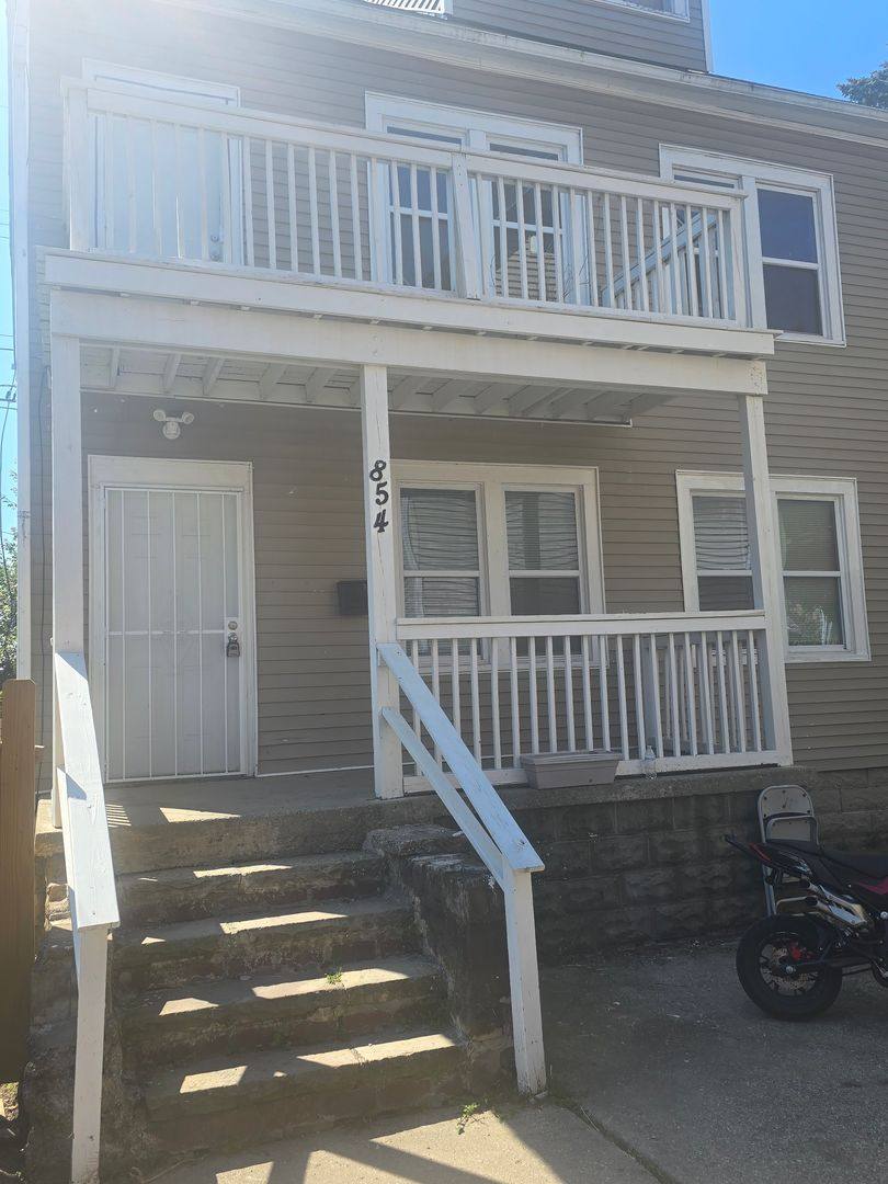 Apartment for rent at 854 Niagara St, Buffalo, NY 14213