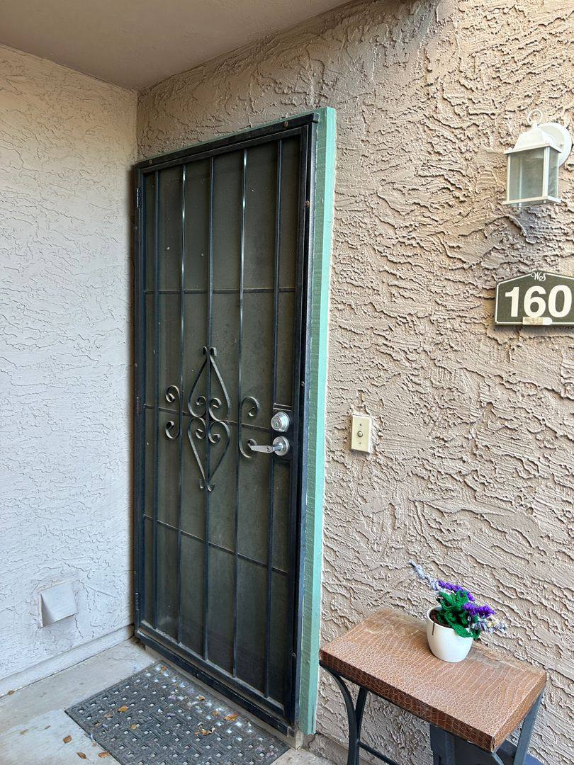 Apartment for rent at 623 W Guadalupe, Mesa, AZ 85210