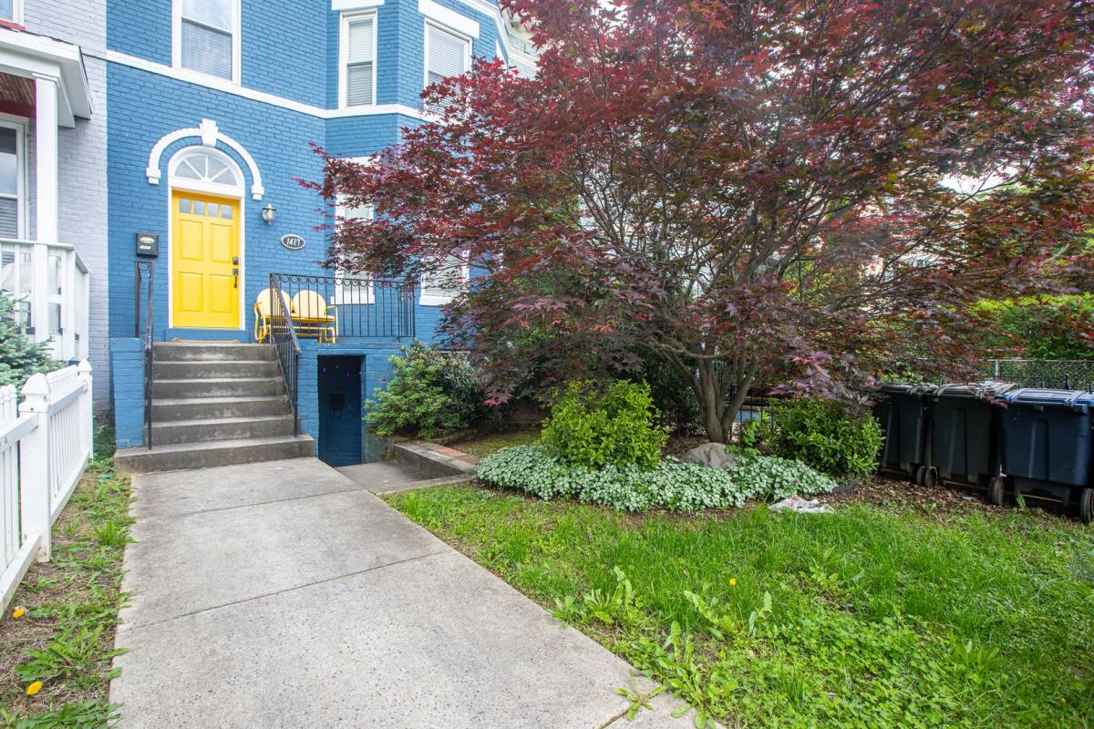 Apartment for rent at 1417 N Carolina Ave NE, Washington, DC 20002