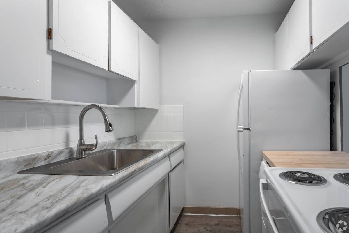 Apartment for rent at 34800 Lakeshore Blvd, Eastlake, OH 44095