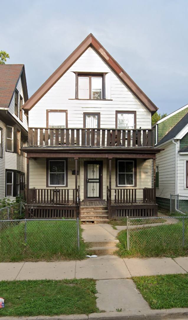 Apartment for rent at 3284 N 25th St, Milwaukee, WI 53206