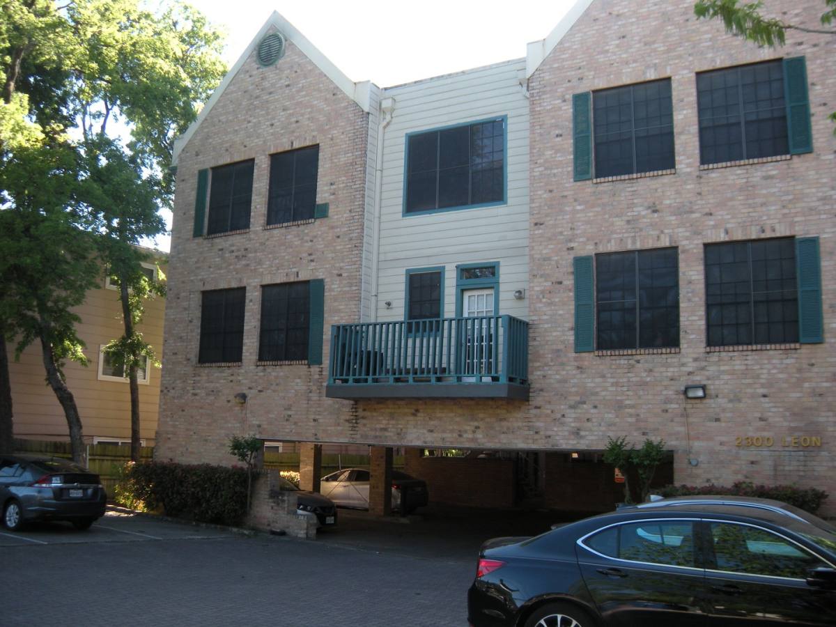 Apartment for rent at 2300 Leon St, Austin, TX 78705