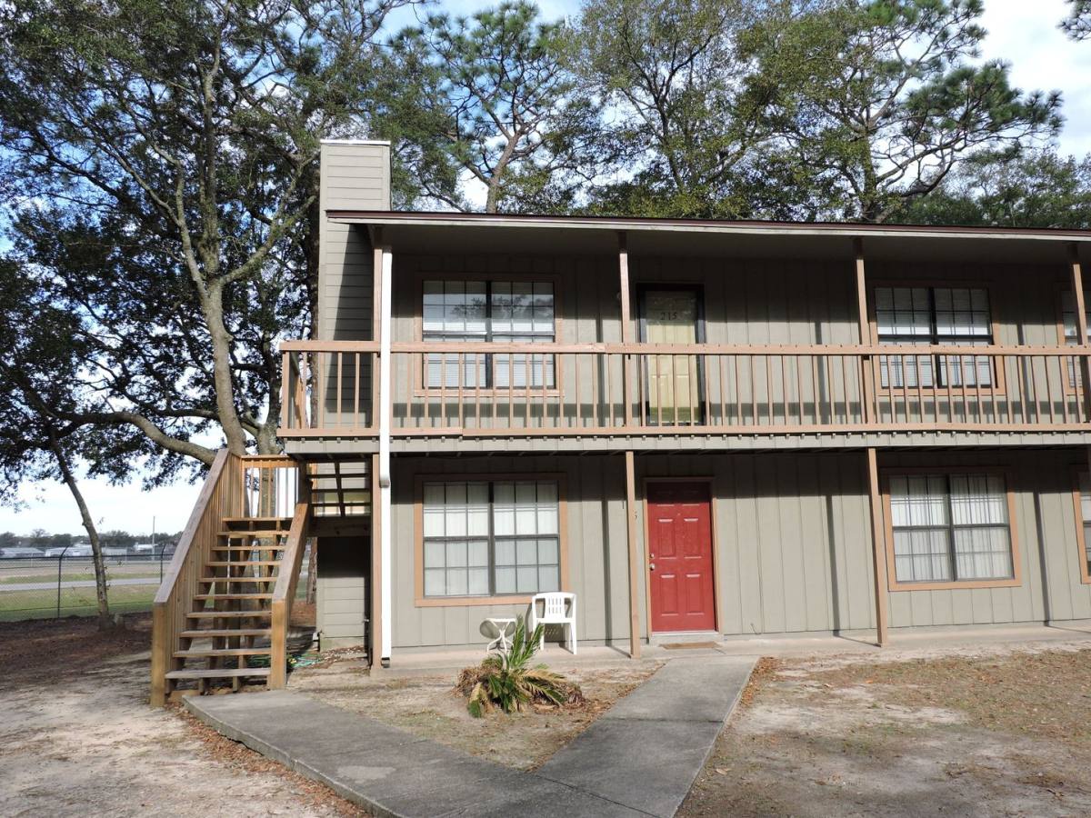 House for rent at 2811 Langley Ave, Pensacola, FL 32504