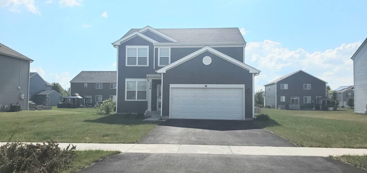 House for rent at 714 Juniper St, Oswego, IL 60543
