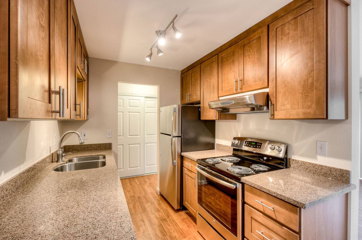 Apartment for rent at 713 3rd Place S, Kirkland, WA 98033