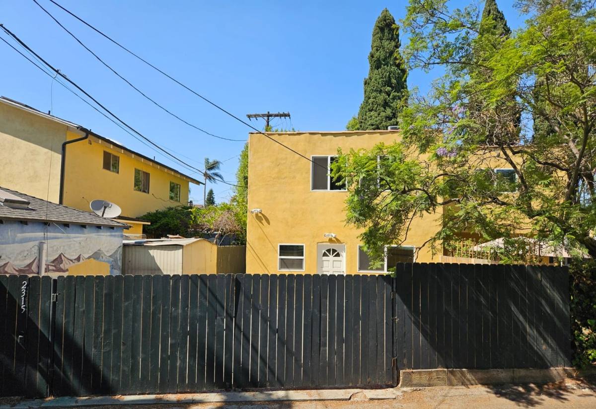 House for rent at 2315 S Spaulding Ave, Los Angeles, CA 90016
