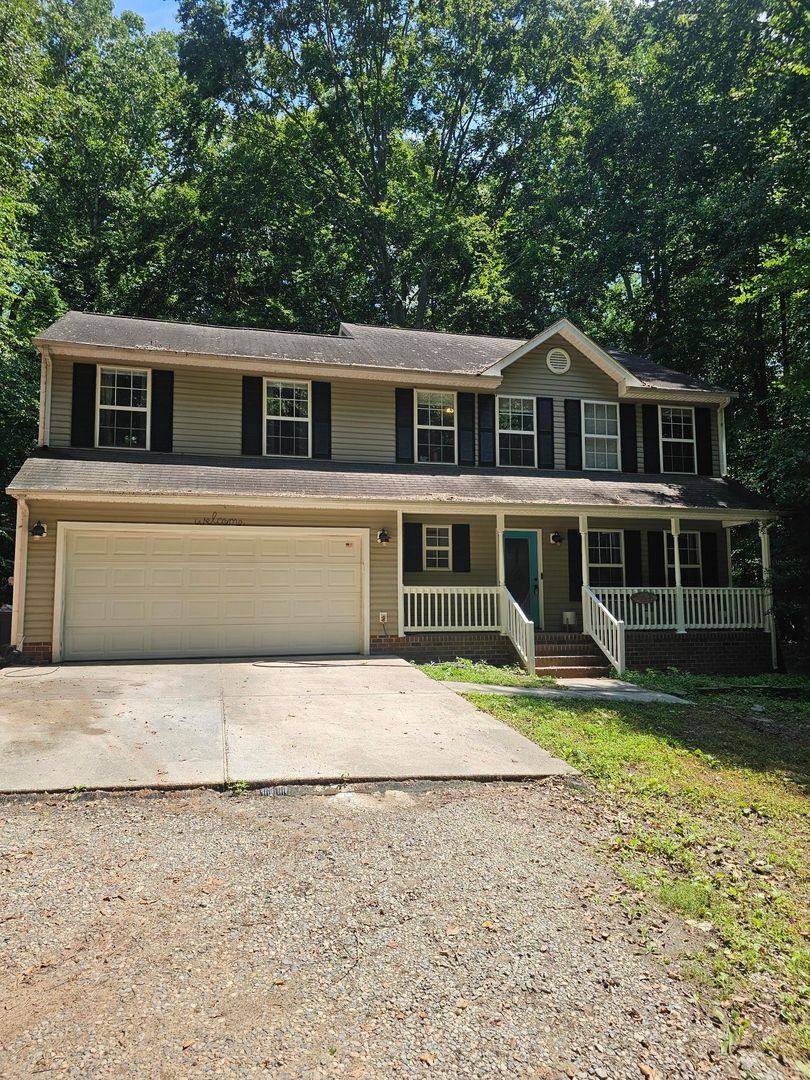 House for rent at 5679 Hickory Fork Rd, Gloucester, VA 23061