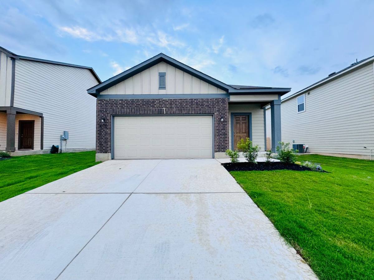 House for rent at 2557 Windle Lane, Seguin, TX 78155
