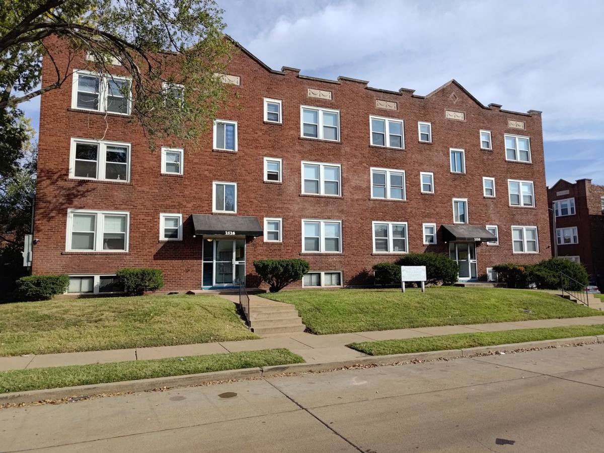 Apartment for rent at 2526-30 Bellevue Ave, Saint Louis, MO 63143