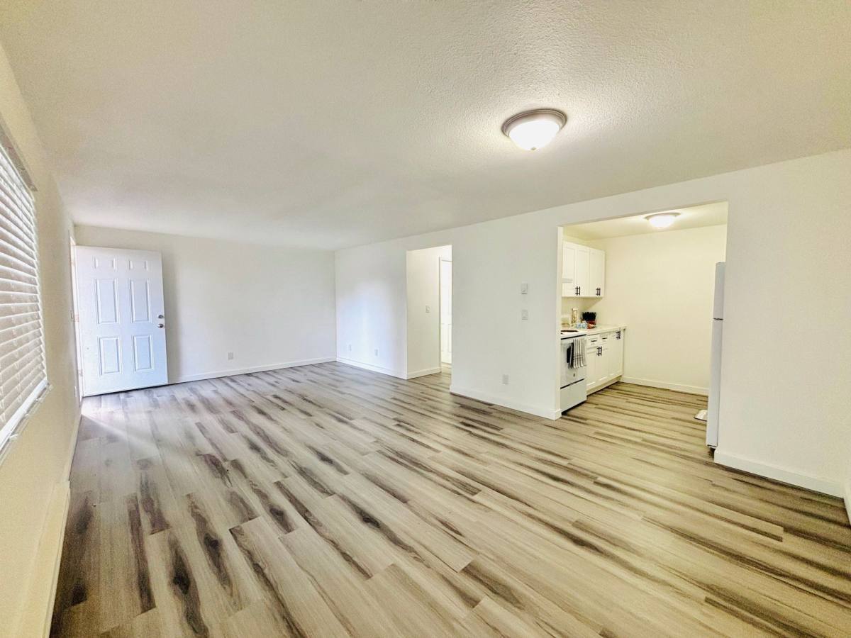 Apartment for rent at 12802 Lincoln Ave SW, Lakewood, WA 98498