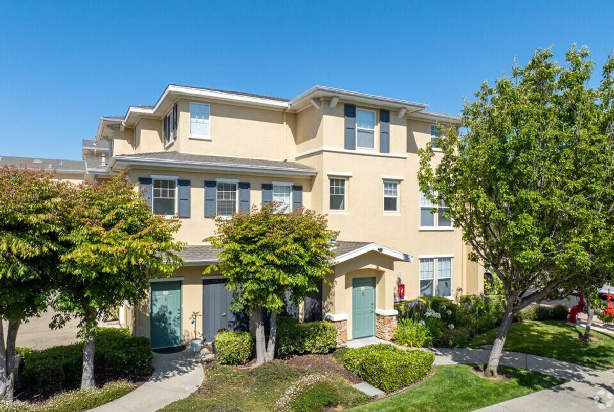 Apartment for rent at 1704 Tonini Dr, San Luis Obispo, CA 93405