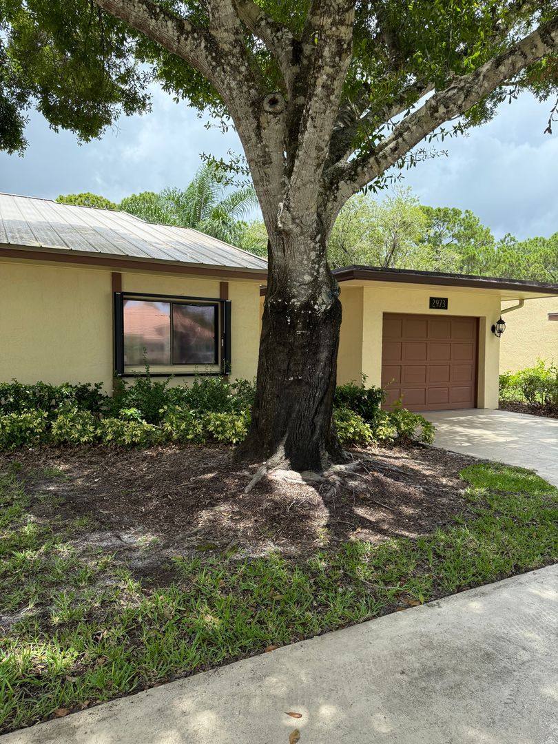 Townhouse for rent at 2973 Bent Pine Dr, Fort Pierce, FL 34951