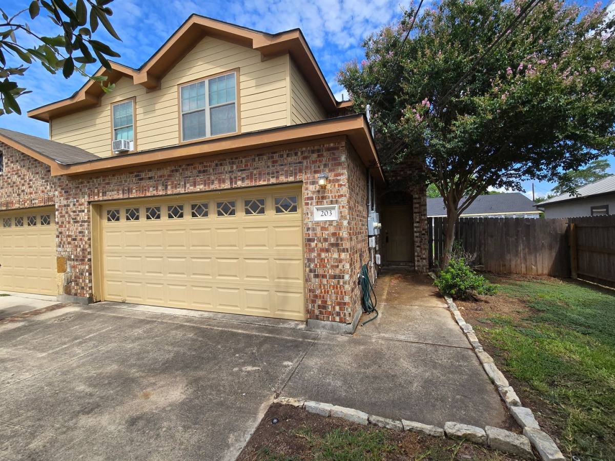 House for rent at 203 Anne Louise, New Braunfels, TX 78130