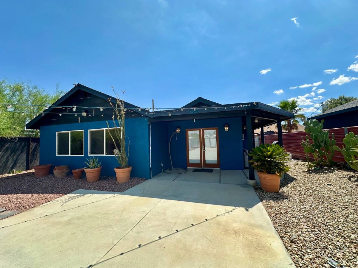 House for rent at 6427 Valley View St, Joshua Tree, CA 92252