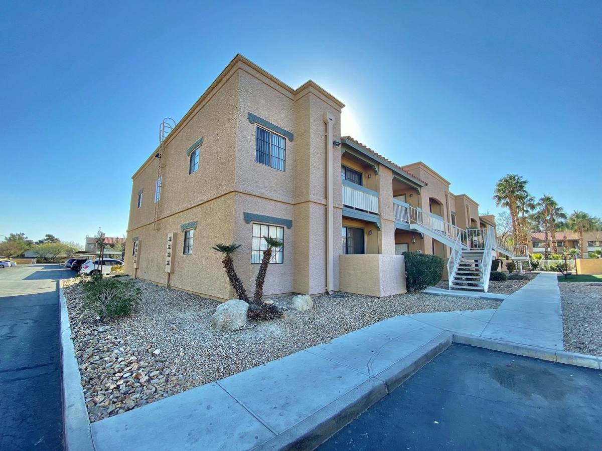 Condo for rent at 5154 S Jones Blvd, Las Vegas, NV 89118