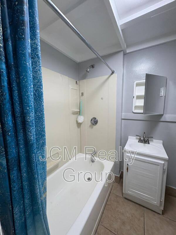 Apartment for rent at 64 Hollis St #U-7 U-15, Framingham, MA 01702