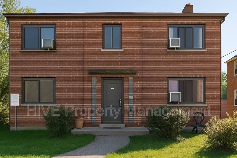 Apartment for rent at 3919 E Gatewood Lane, Cincinnati, OH 45236
