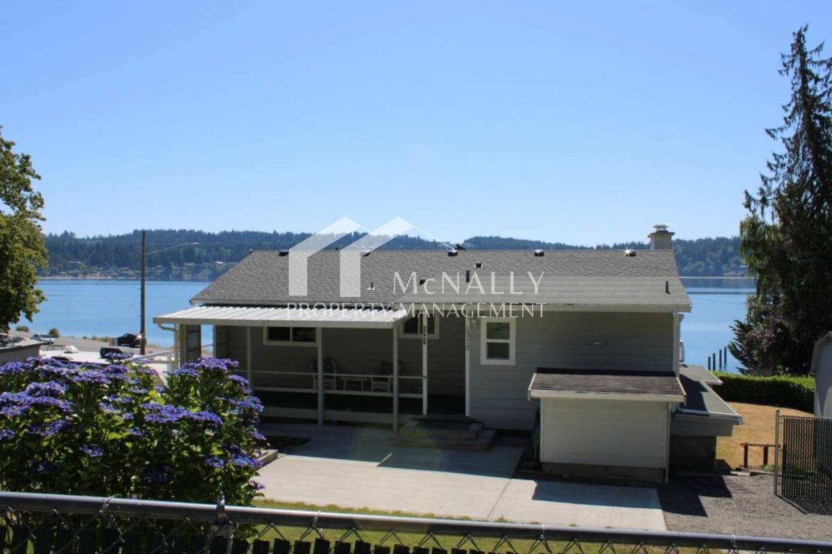 House for rent at 13315 Goodrich Court NW, Gig Harbor, WA 98329
