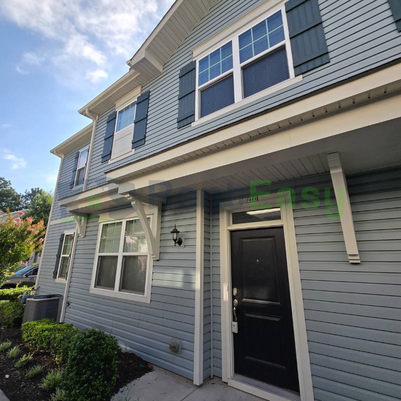 Condo for rent at 1449 Rollesby Way, Chesapeake, VA 23320