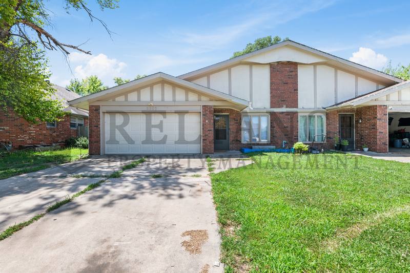 Apartment for rent at 2203 S Lori Lane Valov, Wichita, KS 67207