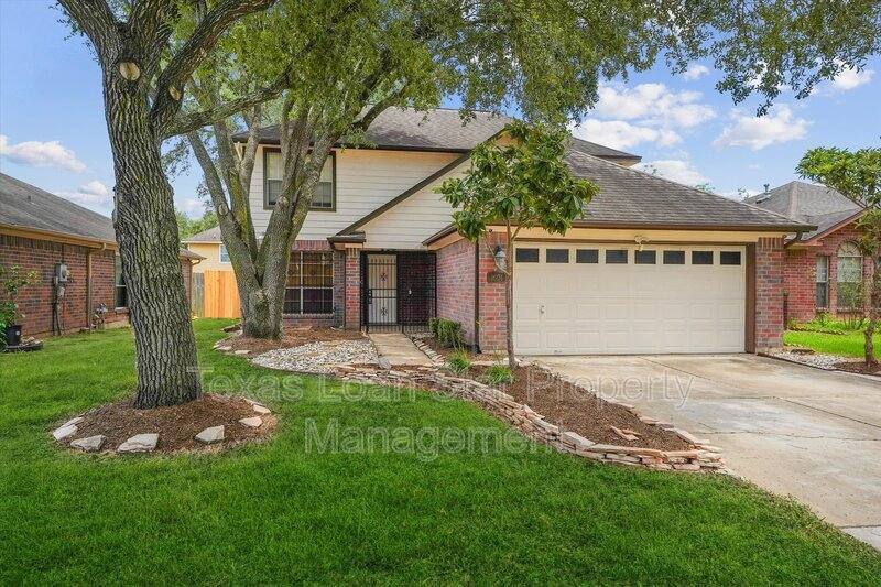 House for rent at 16131 Canaridge Dr, Houston, TX 77053