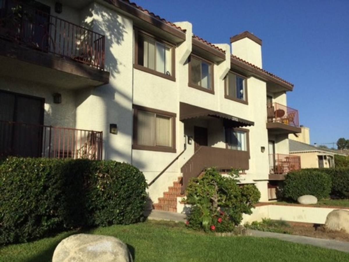 3763 S Bentley Ave, Los Angeles, CA 90034