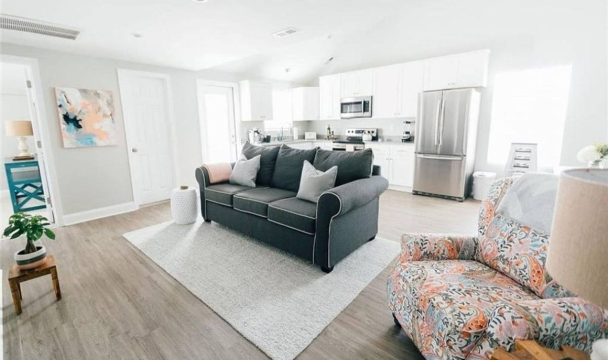 Apartment for rent at 400 33rd St, Virginia Beach, VA 23451