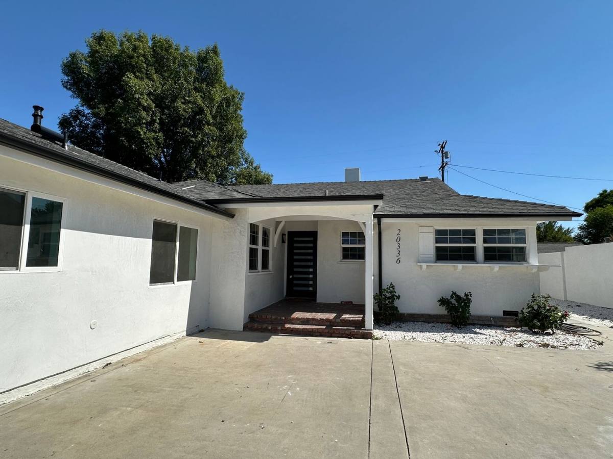 House for rent at 20336 Cantara St, Winnetka, CA 91306