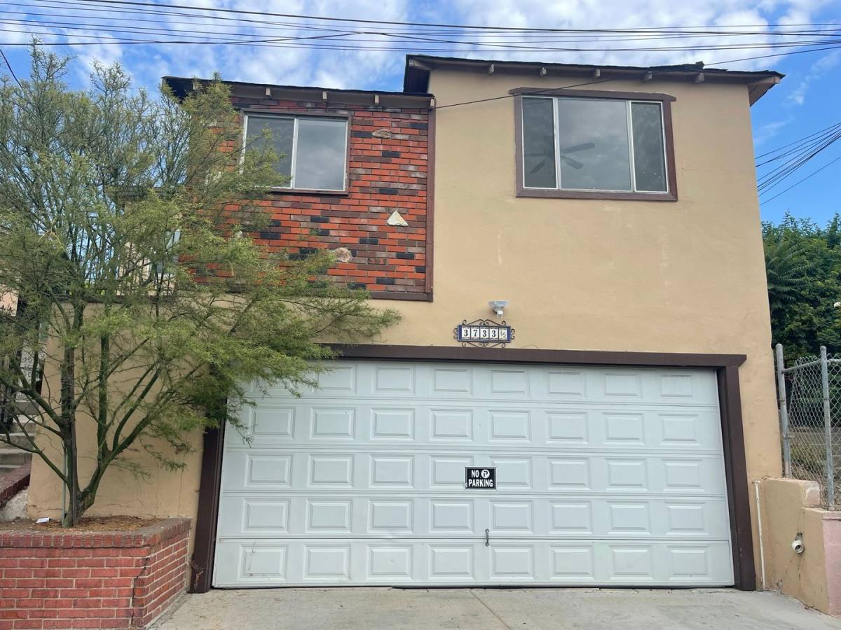 Apartment for rent at 3733 Bostwick St, Los Angeles, CA 90063