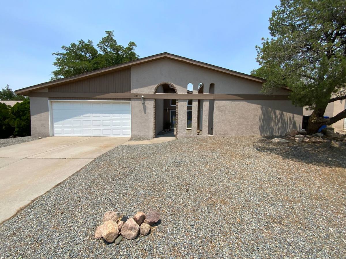 House for rent at 12513 Rosemont Ave NE, Albuquerque, NM 87112