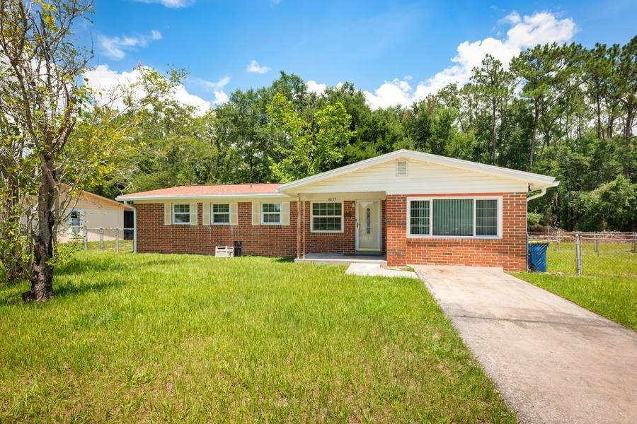 House for rent at 11057 Bluehill Dr, Jacksonville, FL 32218