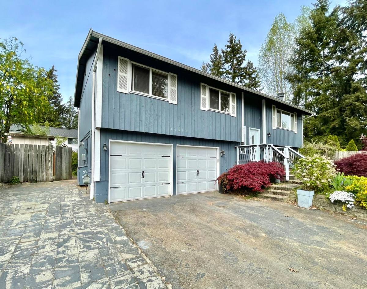 House for rent at 16819 22nd Ave SE, Bothell, WA 98012
