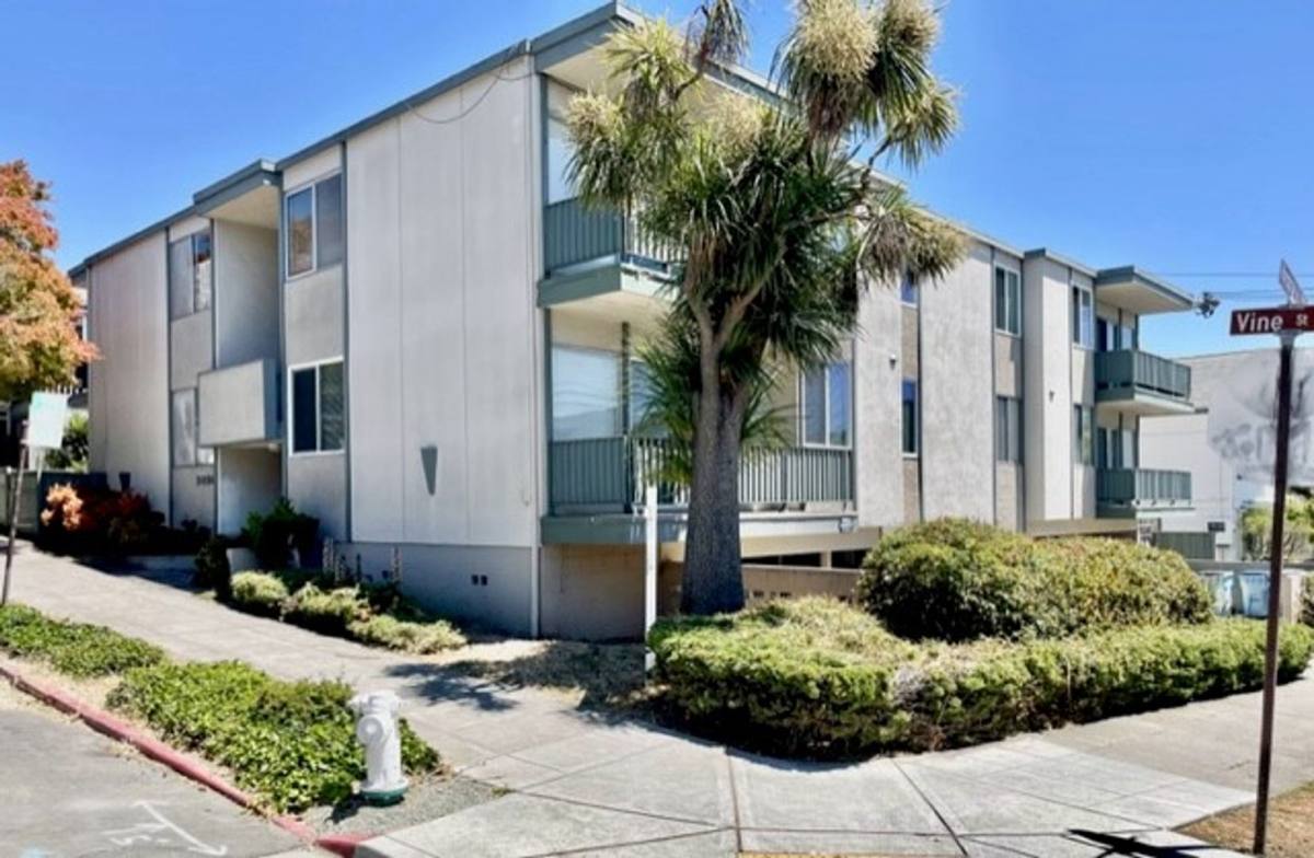 Apartment for rent at 2024 Vine St, Berkeley, CA 94709