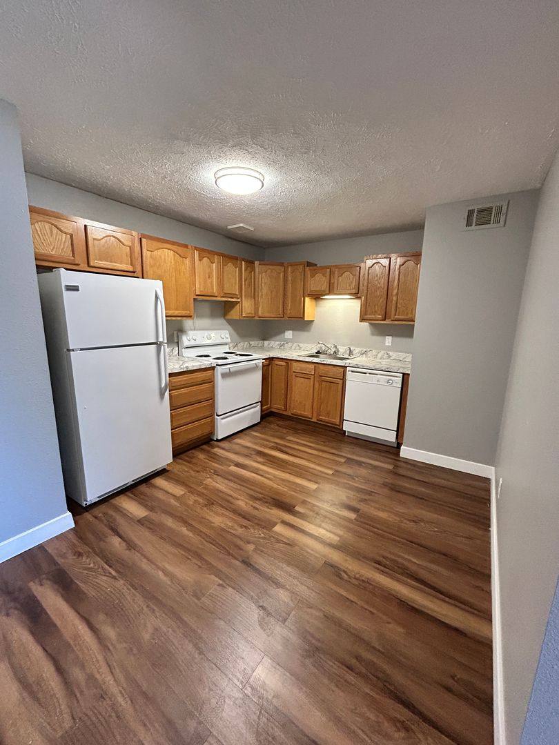 Apartment for rent at 2220 C St, Lincoln, NE 68502
