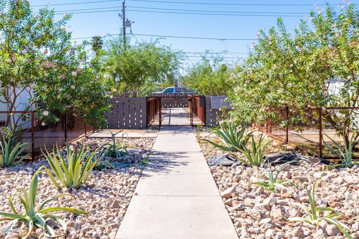 House for rent at 1017 E McKinley St, Phoenix, AZ 85006