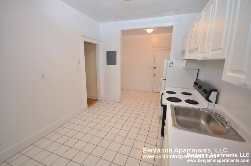 Apartment for rent at 113 Kilsyth Rd #3, Brighton, MA 02135