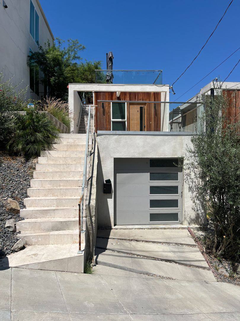 Apartment for rent at 4459 W Rose Hill Dr, Los Angeles, CA 90032