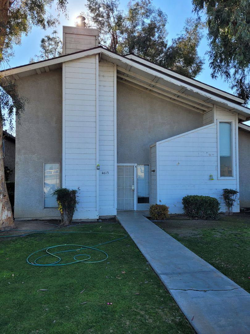 Apartment for rent at 4613 Country Place Lane, Bakersfield, CA 93313
