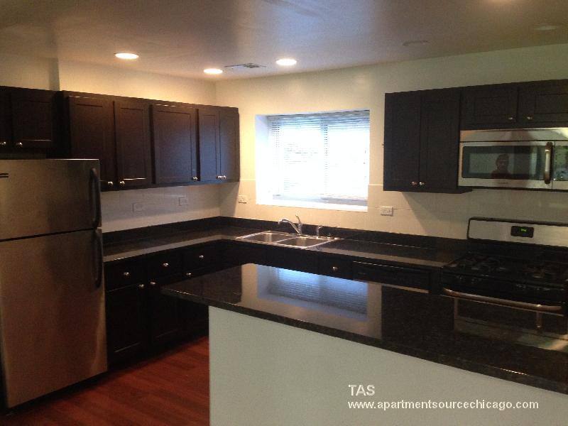 2528 W Fitch Ave #G, Chicago, IL 60645