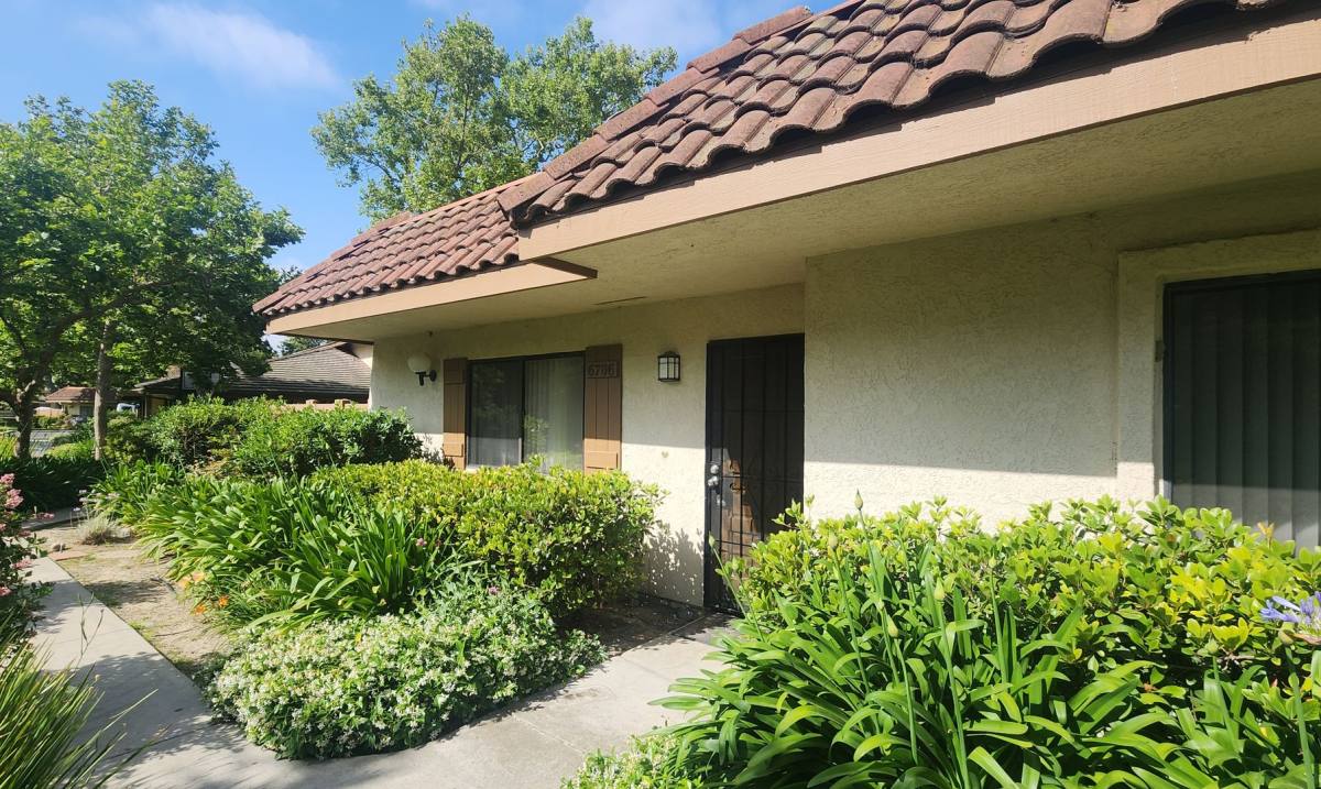 House for rent at 6786 Shakespeare Way, Ventura, CA 93003