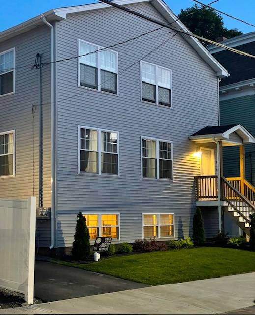 Apartment for rent at 84 Glenham St #1, Providence, RI 02907