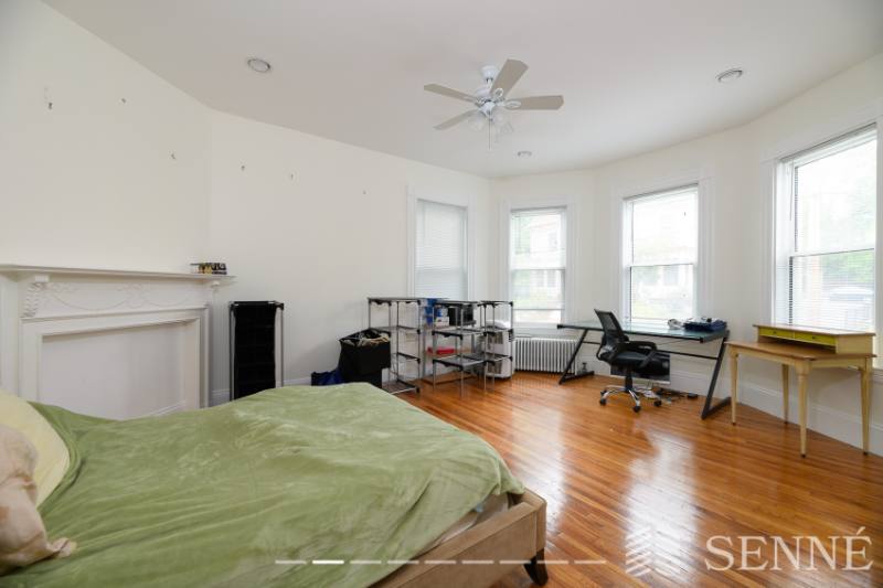 Apartment for rent at 19 Trowbridge #2, Cambridge, MA 02138