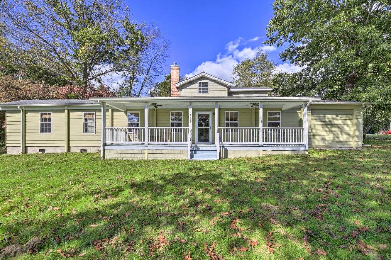 House for rent at 7073 Waterview Lane, Radford, VA 24141