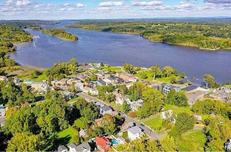 Apartment for rent at 107 S River St #2, Coxsackie, NY 12051