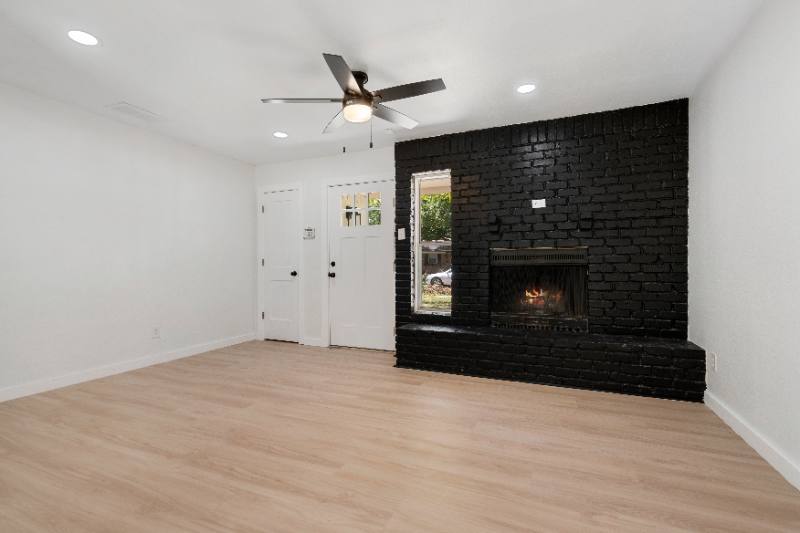 House for rent at 1414 Timberlake Circle, Richardson, TX 75080