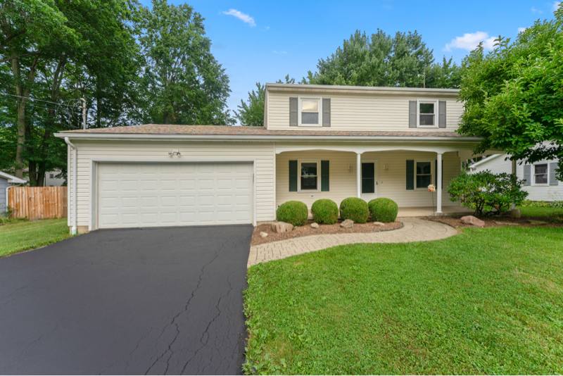 House for rent at 158 N Colonial Dr, Cortland, OH 44410